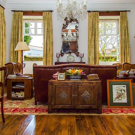 度假居 Liiiving In Ofir | Manor Pool House