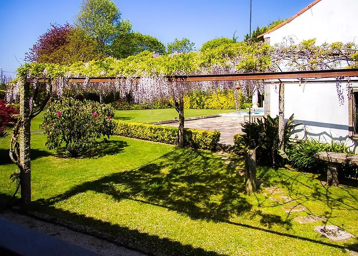 Hébergement de vacances Liiiving In Ofir | Manor Pool House *