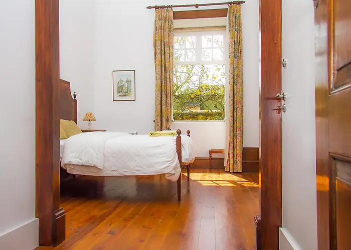 Hébergement de vacances Liiiving In Ofir | Manor Pool House